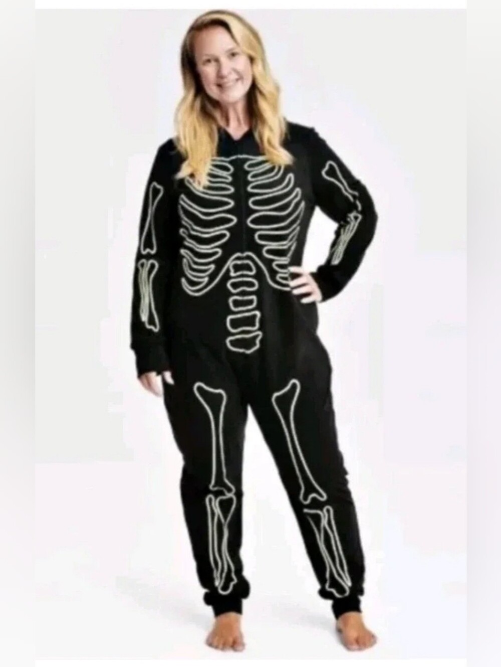 Black Skeleton Women’s - Glow-in the dark bone print onesie